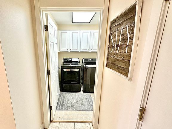 5th image of 8651 Jaffa Court East Dr APT 37