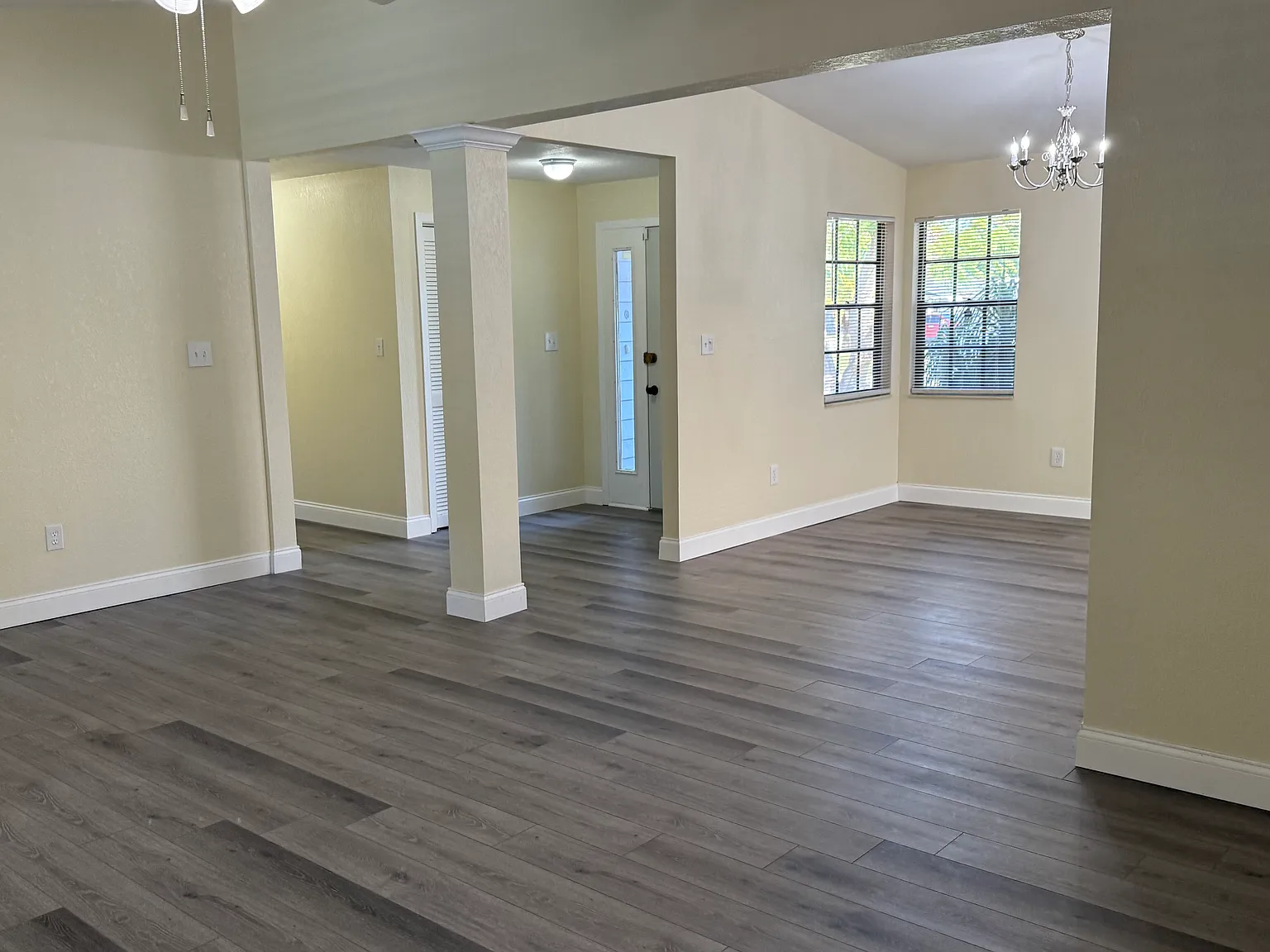 813 W Heron Pl — Photo 4