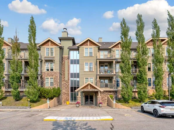 205 S Sunset Dr #320, Cochrane, AB T4C 0H6
