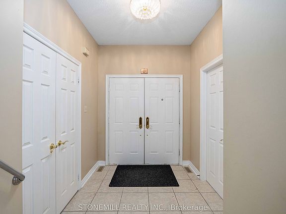 4th image of 24 Soho Cres