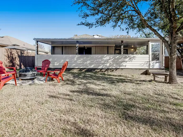 2902 Donnell Dr — Photo 29