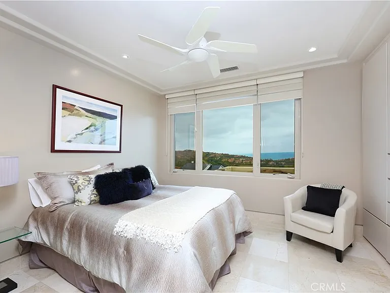 15 Goleta Point Dr — Photo 40