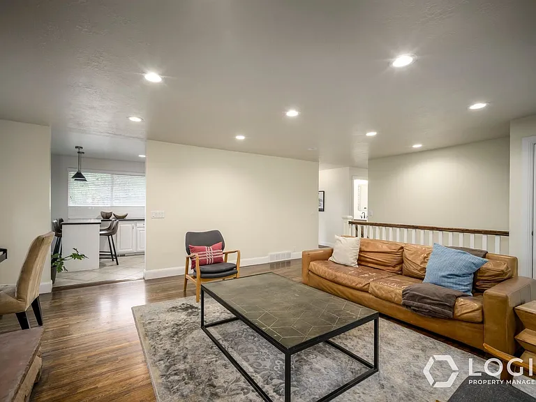 3760 E Millstream Dr — Photo 7