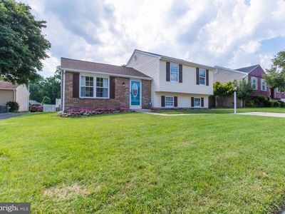 8900 Goldentree Ln, Essex, MD, 21221