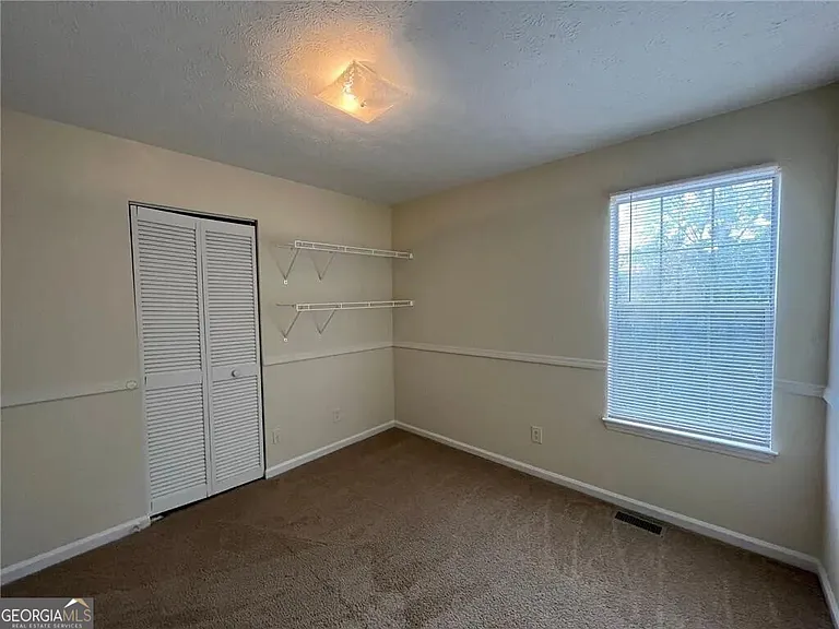 1183 Red Oak Cv — Photo 9