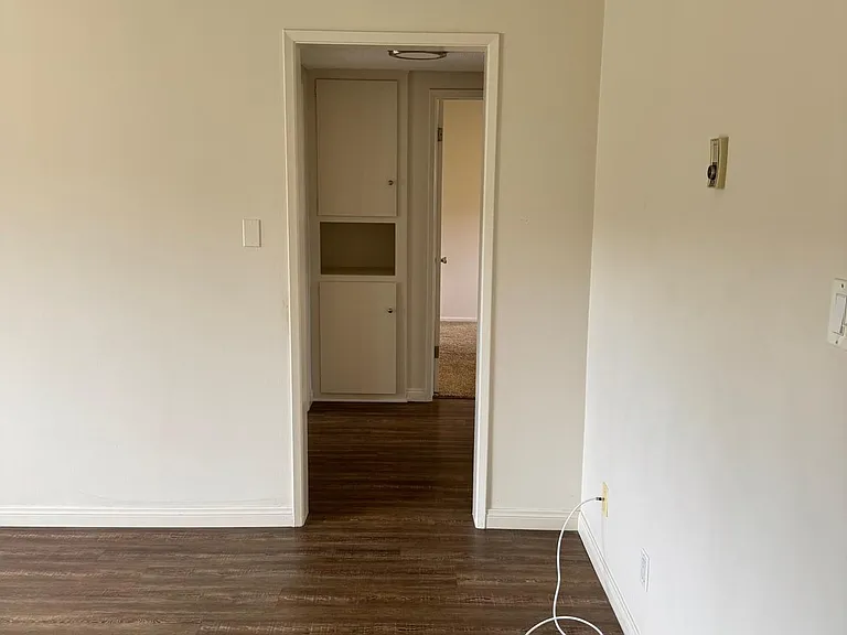 21015 Wood Ave #B — Photo 13