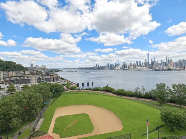 5 Port Imperial Boulevard image 26 of 108