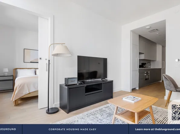 243 West 28th Street image 5 of 29