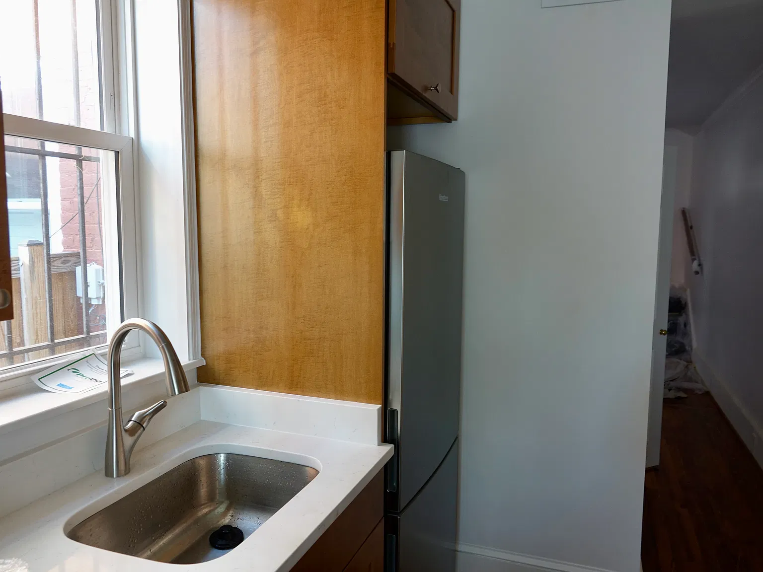 2 bed, 1058 sqft, $3,000 — Photo 3