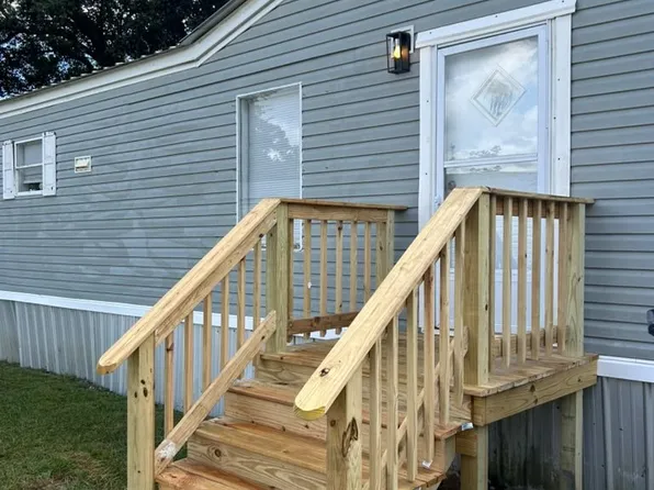 1421 Cody Rd N, Mobile, AL 36618