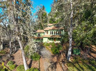 29545 Simmons Rd, Eugene, OR 97405