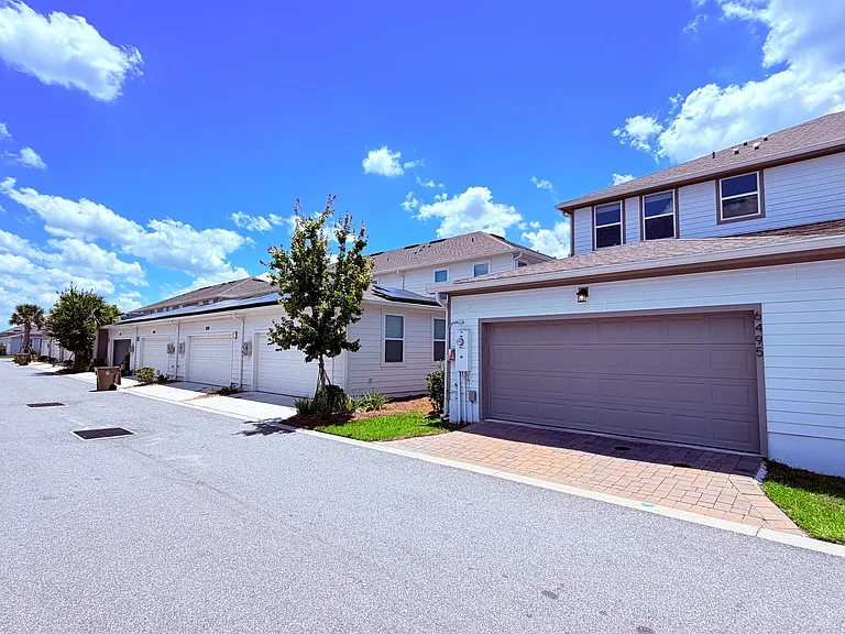 6495 Cyrils Dr — Photo 31