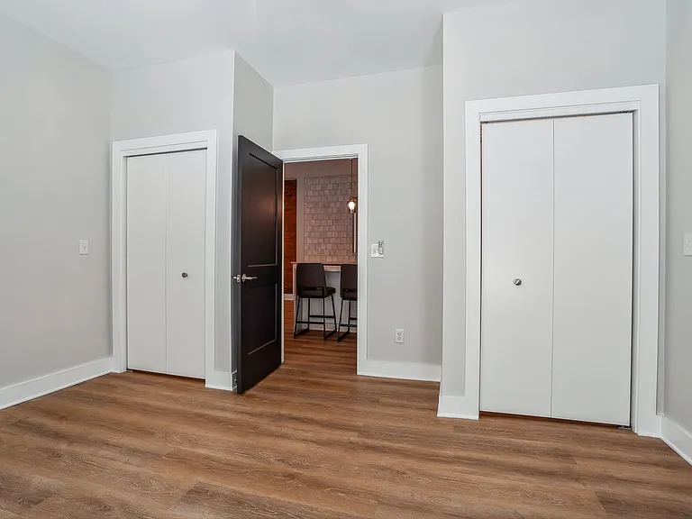 1386 1/2 Neil Ave #1/2 — Photo 16