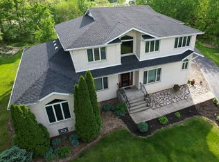 2837 E Bending Creek Trl, Crete, IL 60417