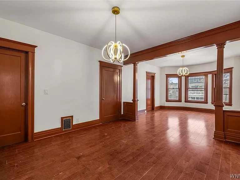 189 Hughes Ave — Photo 7