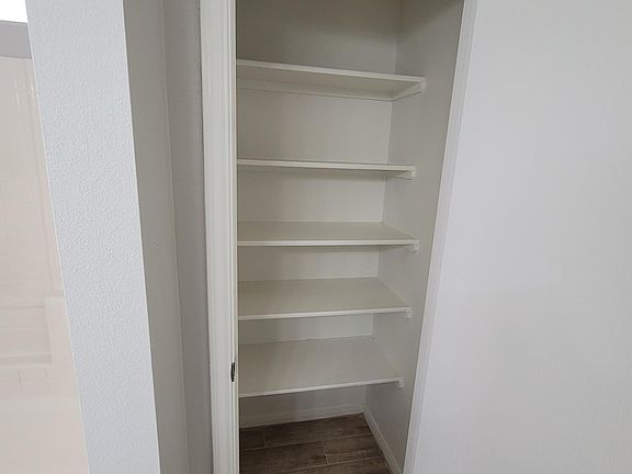 3rd image of 2713 Gillmeister Ln