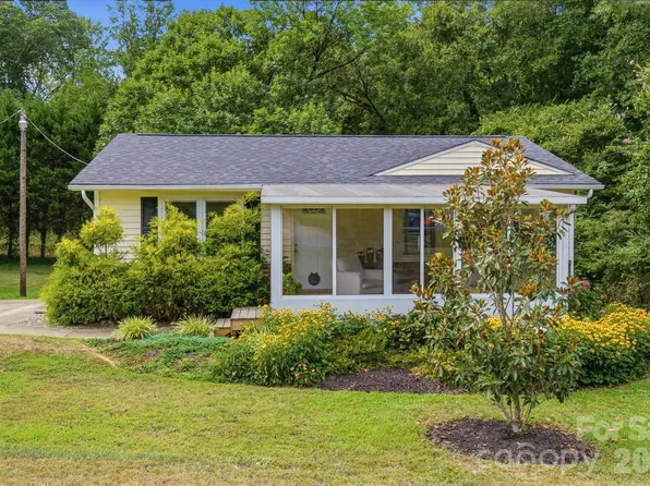 605 Powerline Ave, Belmont, NC 28012