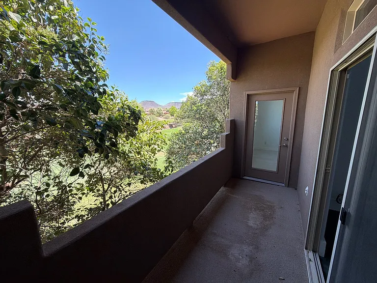 340 N Country Ln #24 — Photo 31
