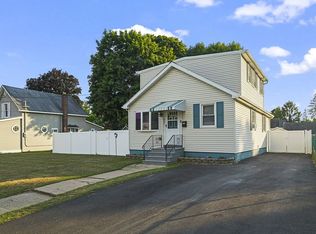 842 Adams St, Schenectady, NY 12306