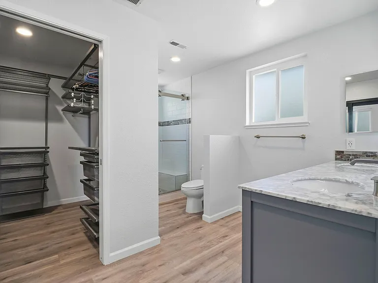 6001 Castlebrook Dr — Photo 26