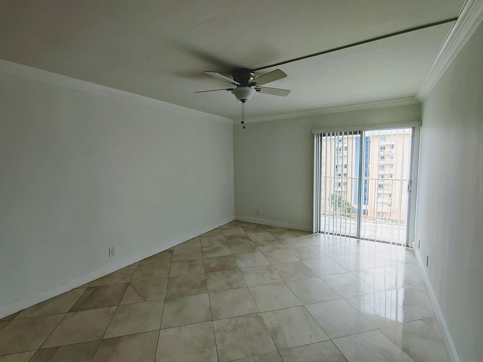 1st image of 4550 NW 9th St APT 721E