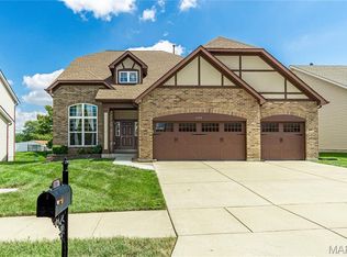 1170 Shorewinds Trl, Saint Charles, MO 63303