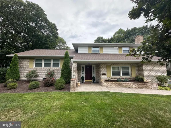 775 Lohman Ave, Greencastle, PA 17225