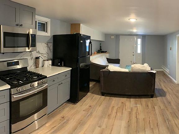 3rd image of 309 Essex St APT 5