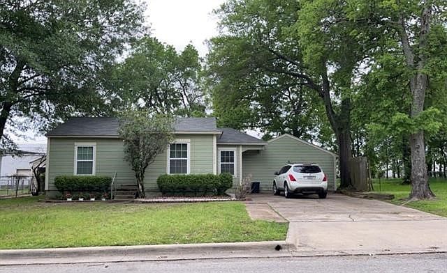 1st image of 1334 Margaret St