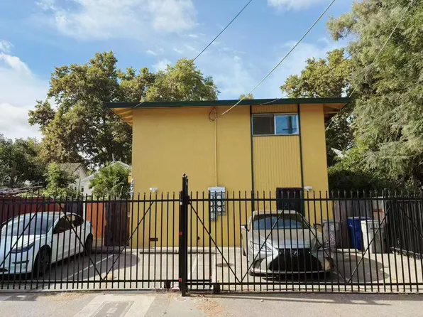 1219 T St APT 4, Sacramento, CA 95811