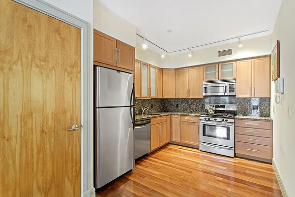 Sold by Compass | media 15