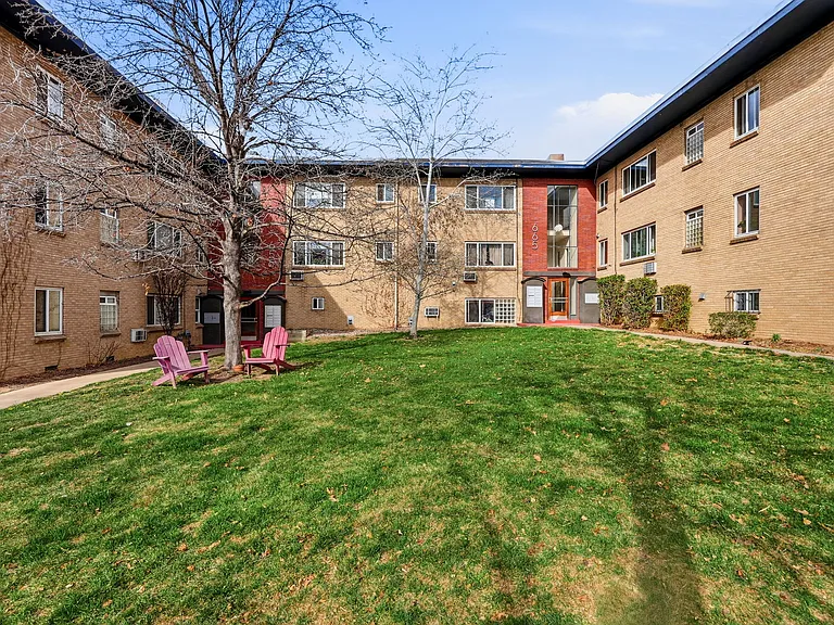 665 N Washington St #6B — Photo 8