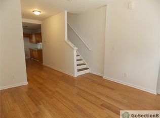1911 N Taylor St, Philadelphia, PA