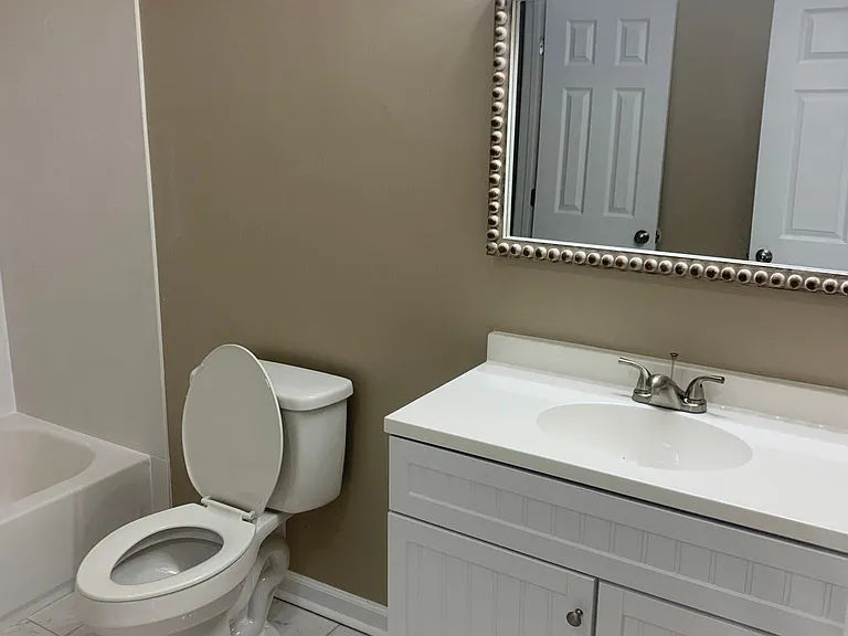 112 Havana St — Photo 11