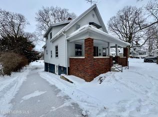 608 Holgate Ave, Defiance, OH 43512