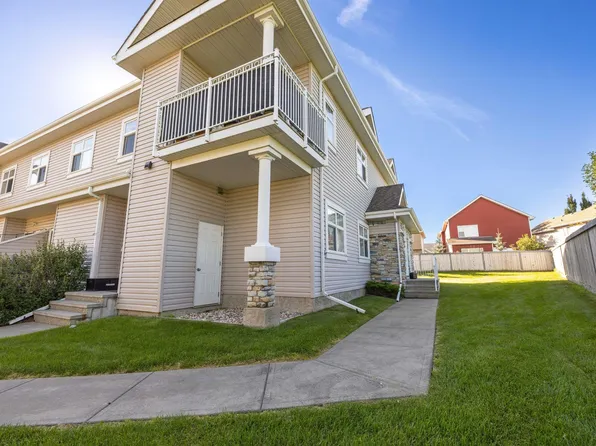 3040 Spence Wynd SW #34, Edmonton, AB T6X 1N7