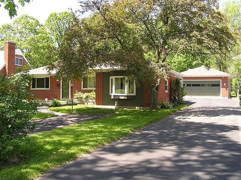 1st image of 3433 Idylwilde Blvd