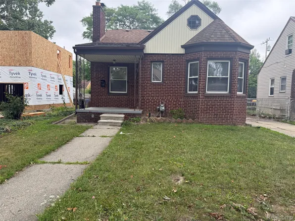 6732 Rockdale St, Dearborn Heights, MI 48127