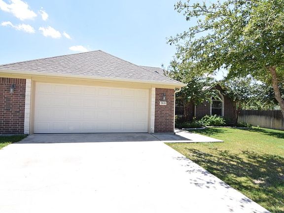 2nd image of 7631 Gunbarrel Dr