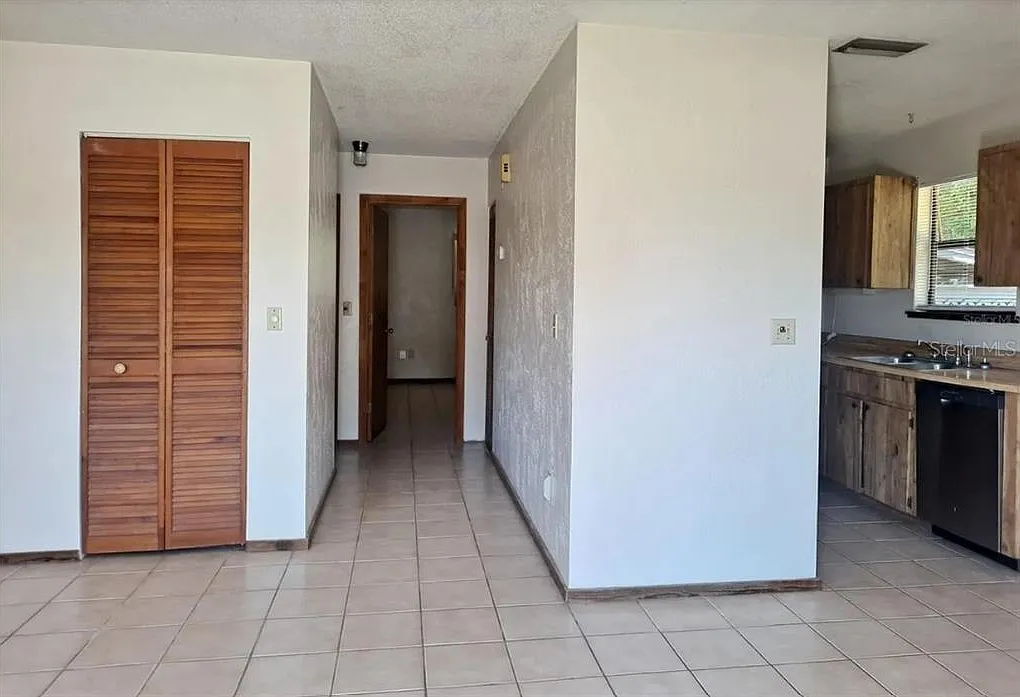 2 bed, 2.0 bath, 1025 sqft, $1,499 — Photo 4