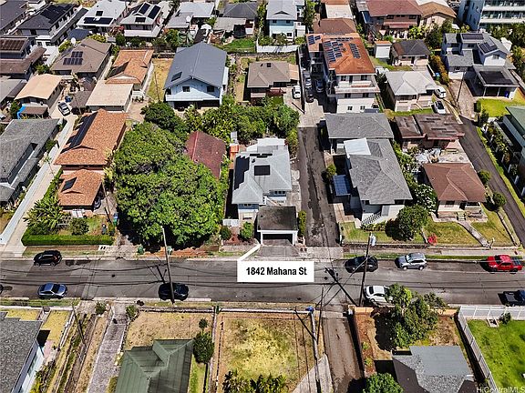 3rd image of 1842 Mahana St