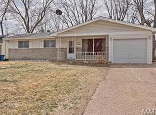 714 Riderwood Dr, Hazelwood, MO 63042