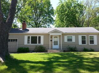6817 W 72nd Ter, Overland Park, KS 66204