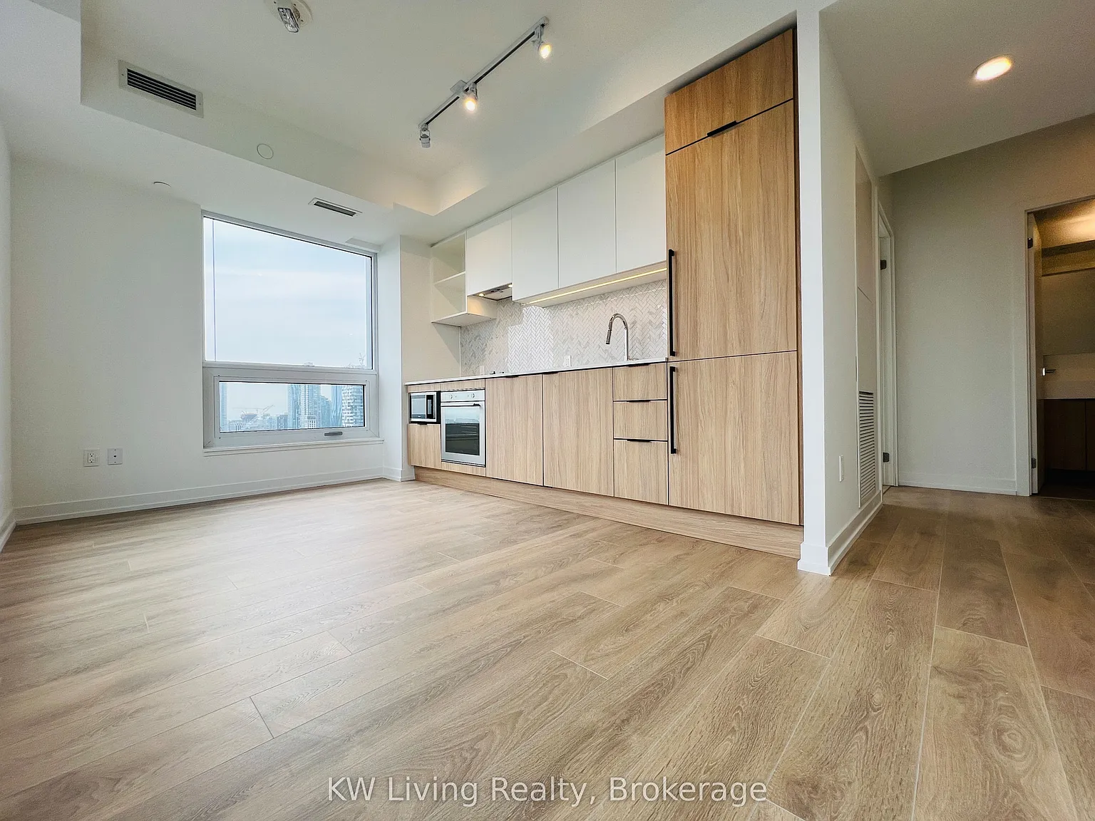 199 Church Condo — Photo 2