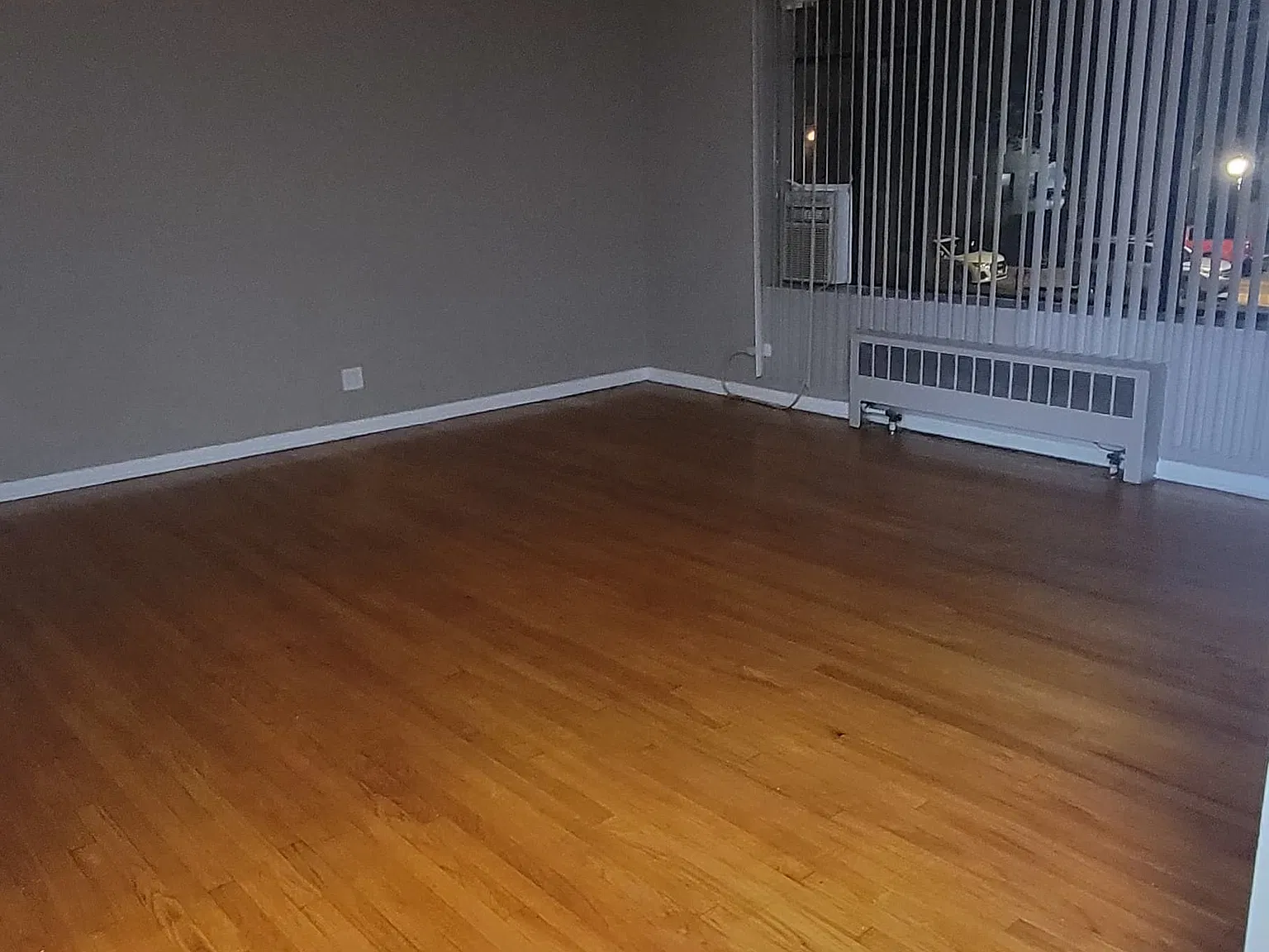 1 bed, 700 sqft, $1,600 — Photo 3