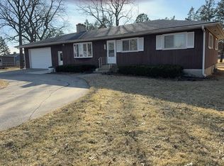 580 N State St, Hampshire, IL 60140