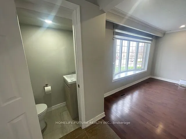 18 Albacore Cres #MAIN — Photo 7