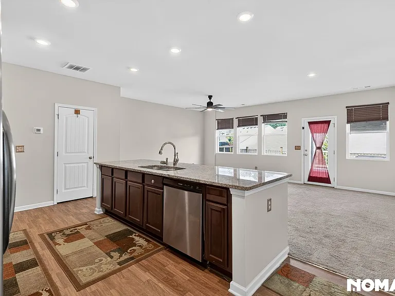532 Ruths Dr — Photo 20