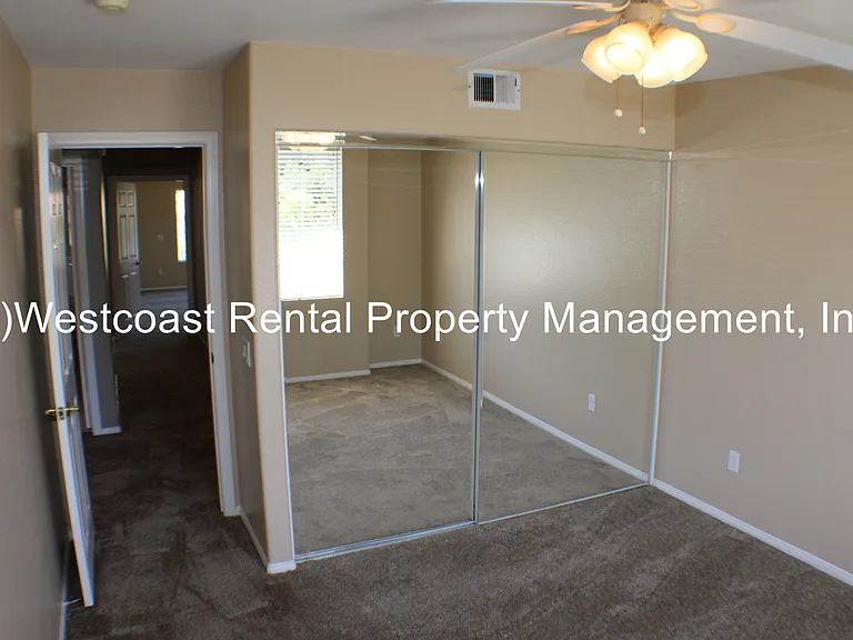 1889 Autumn Pl — Photo 29