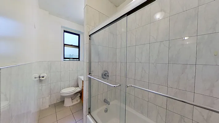 Rented by Bond New York | media 43